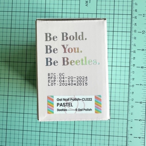 Beetles Gel Nail Polish Set - 6 Colours - Pastels - Picture 3 of 8